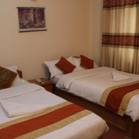 Kathmandu Peace Guesthouse Экстерьер фото
