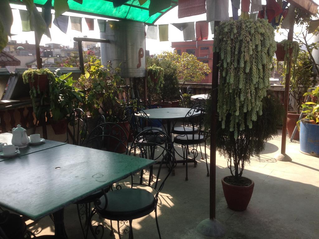Kathmandu Peace Guesthouse Экстерьер фото